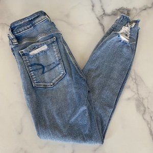 American Eagle Light Wash Blue Distressed High Waist Skinny Jeans